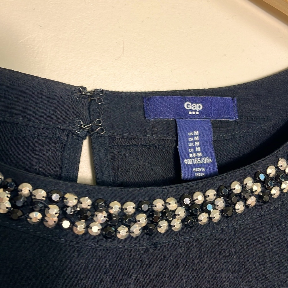 Elegant Black Beaded Women's Top - Picture 3 of 6
